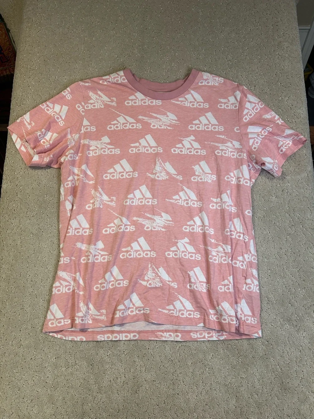Adidas Shirt Mens Large Pink White All Over Logo Graphic Tee T-Shirt Athletic